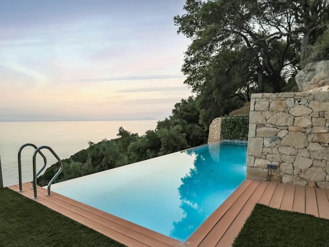 Villa in Corfu, Peloponnese, Western Greece and the Ionian, Greece 3 - 15684300