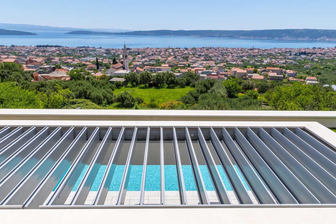 Villa in Trogir, Split-Dalmatia County, Croatia 2 - 15679779