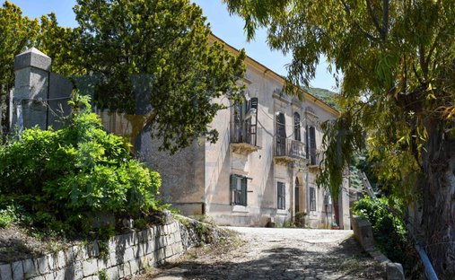 Villa in Giarratana, Sicily, Italy 1