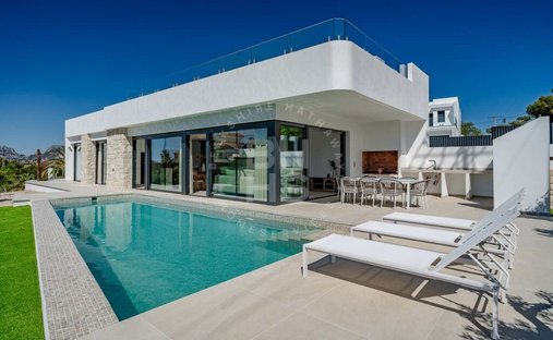 Villa en Calp / Calpe, Comunidad Valenciana, España 1