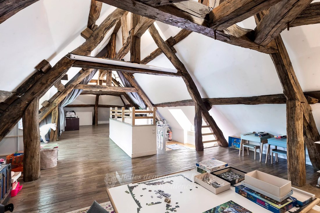 Estate in La Roche-Guyon, Ile-de-France, France 5 - 15686981