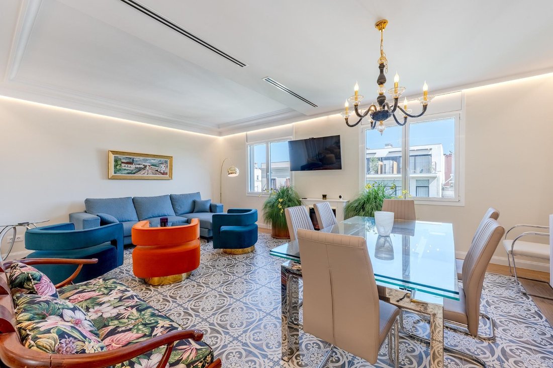 Apartment in Eixample, Barcelona, Spain 2 - 15682952