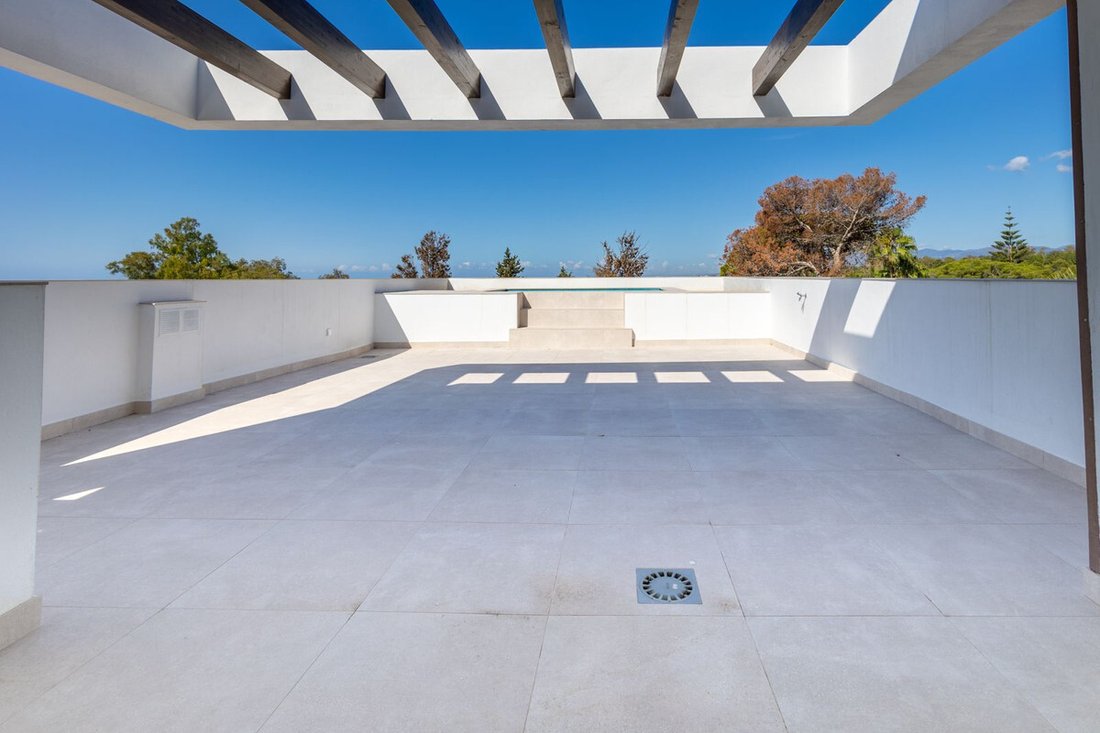 Villa in Marbella, Andalusia, Spain 2 - 12056344
