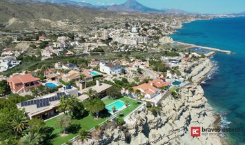 Villa in Alicante, Valencian Community, Spain 2