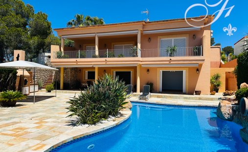 Chalet in Roca Llisa, Santa Eularia des Riu, Balearic Islands 1