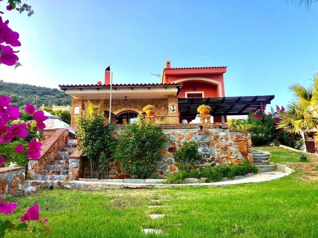 Villa in Styra Municipal Unit, Thessaly and Central Greece, Greece 1 - 15687010
