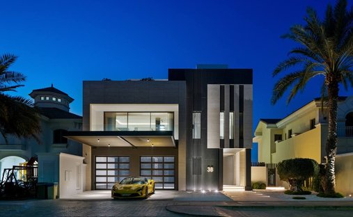Villa in Dubai, Dubai, United Arab Emirates 1
