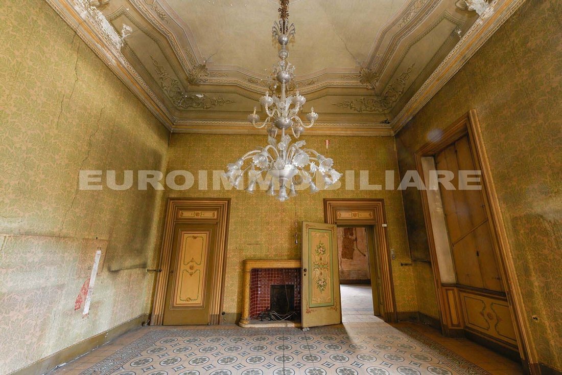 Estate in Historic Center, Brescia, Lombardy 2 - 15688096