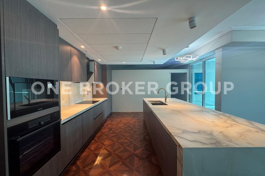 Apartment in Dubai Marina / Marsa Dubai, Dubai, United Arab Emirates 2 - 15688093