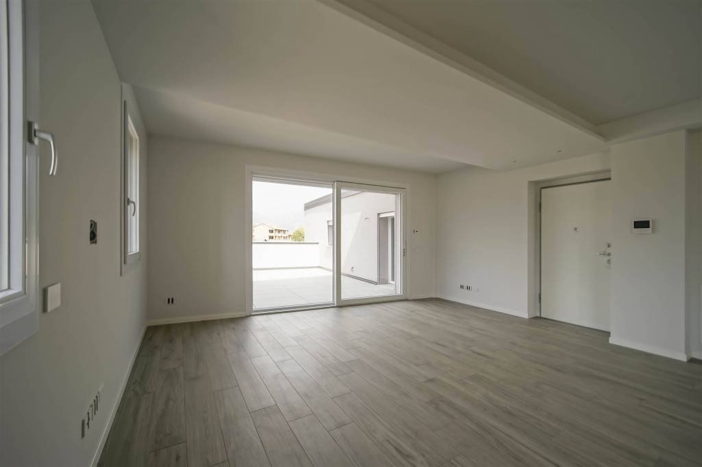 Apartment in Pescate, Lombardy, Italy 4 - 15688082