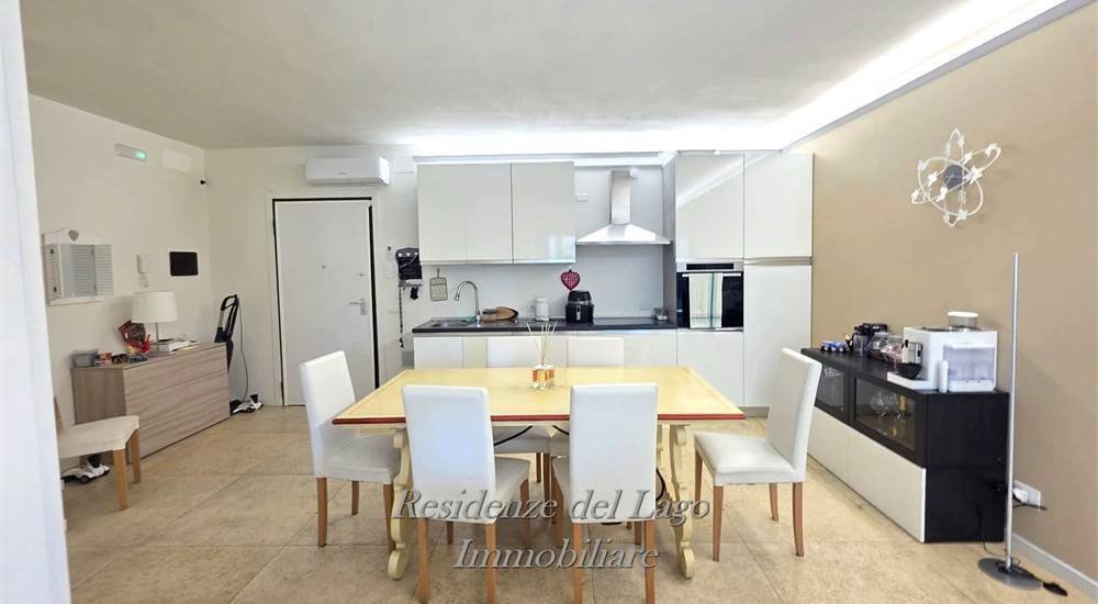 Apartment in Historic Center, Desenzano del Garda, Lombardy 3 - 15688090