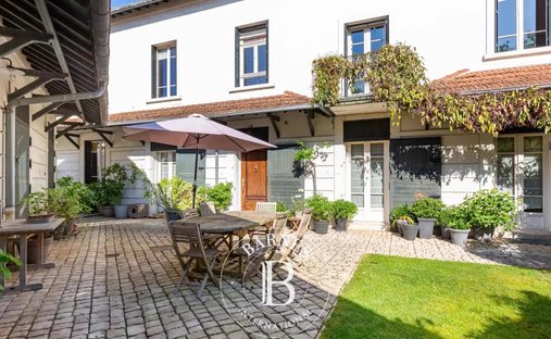 Casa en Marine, Maisons-Laffitte, Francia 1