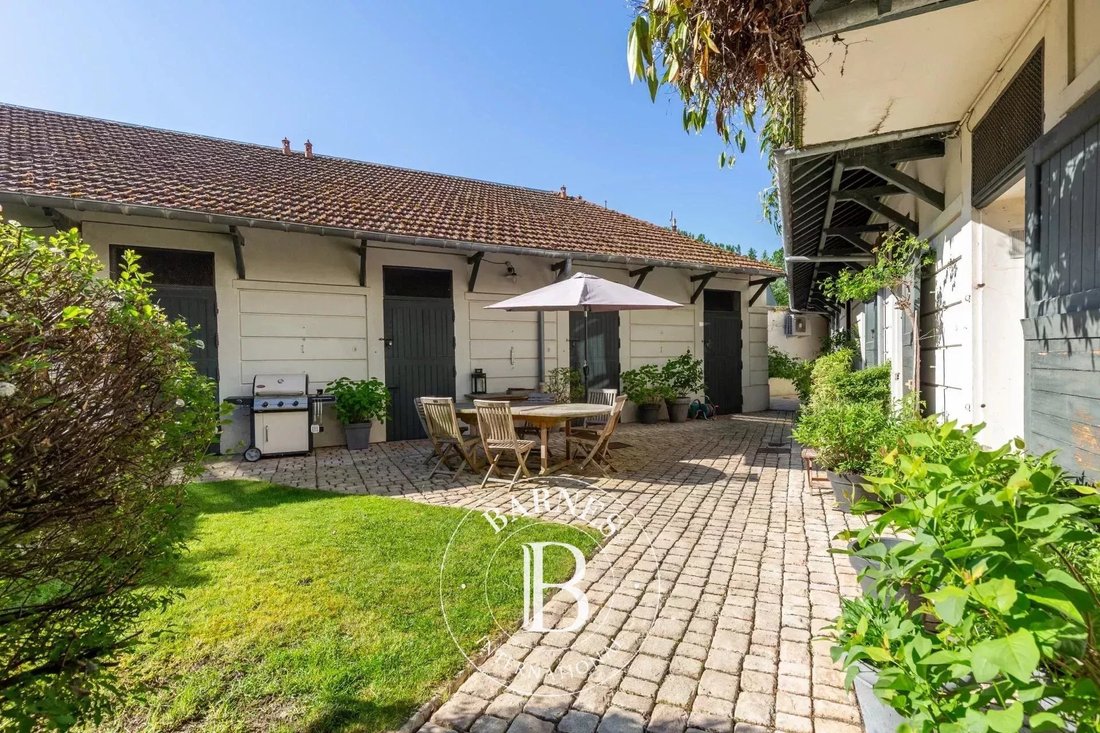 House in Marine, Maisons-Laffitte, France 3 - 15688436