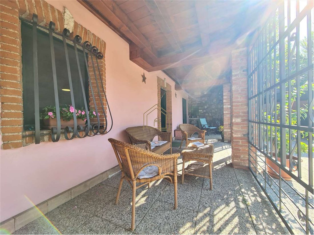 Villa in Rivoltella, Desenzano del Garda, Lombardy 4 - 15690224