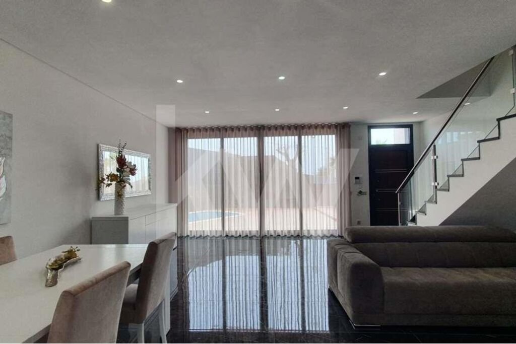 Townhouse in Olhos de Agua, Algarve, Portugal 3 - 15691167