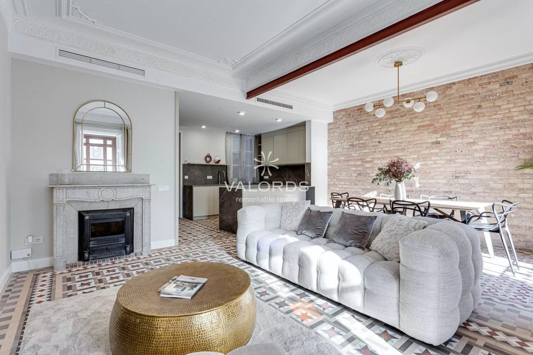 Apartment in Eixample, Barcelona, Spain 2 - 15689130