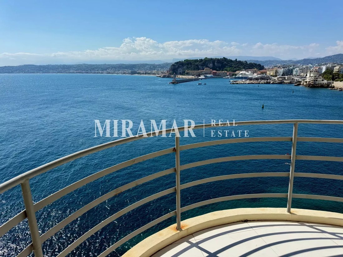 Apartment in Le Port, Nice, France 2 - 15688098