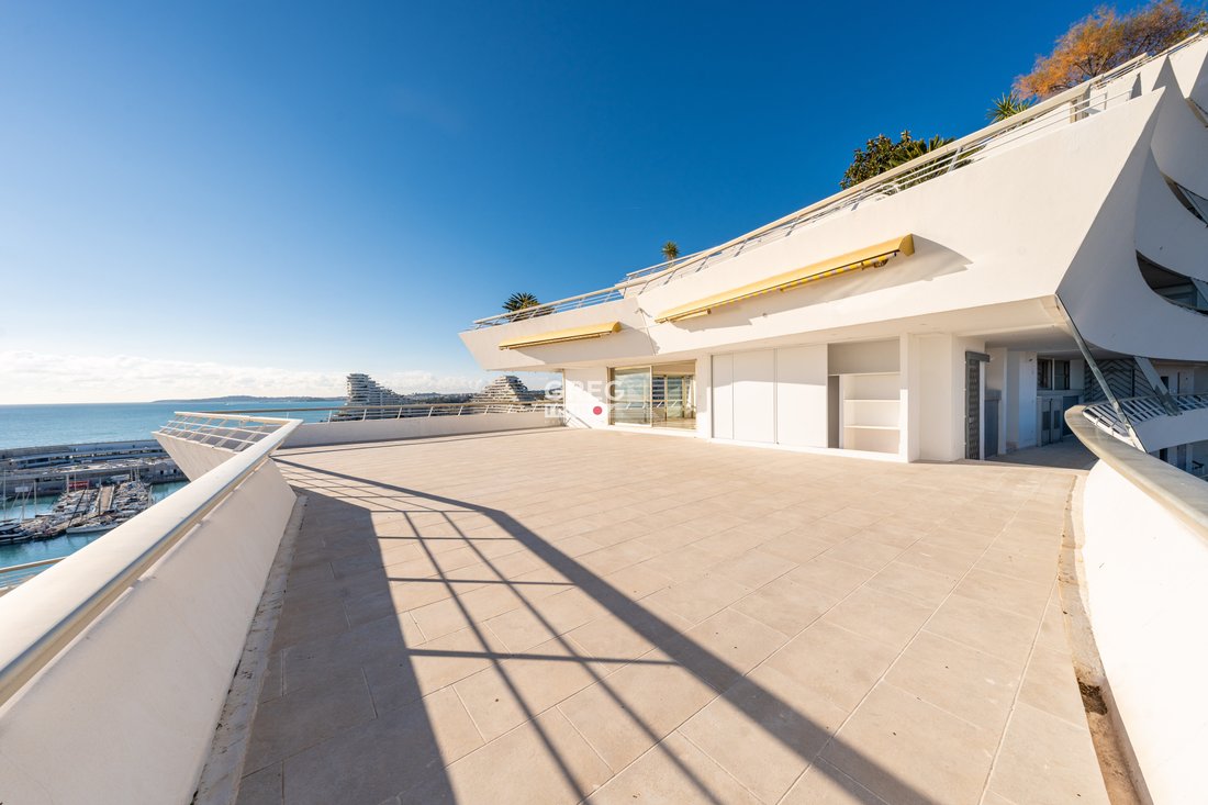 Apartment in Route de Grasse, Villeneuve-Loubet, France 2 - 15689890