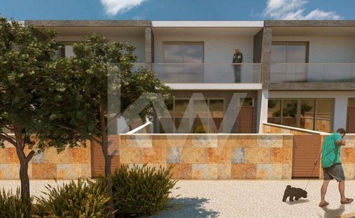 Townhouse in Olhos de Agua, Algarve, Portugal 1