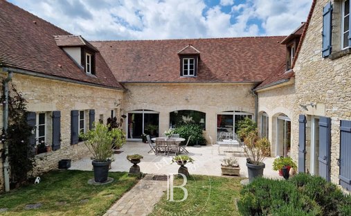 House in Saint-Cyr-en-Arthies, Ile-de-France, France 1