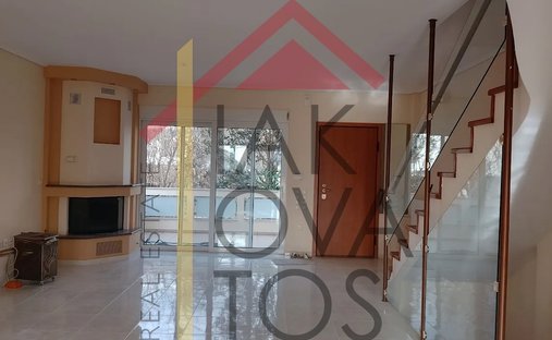 House in Chalandri, Attica, Greece 1