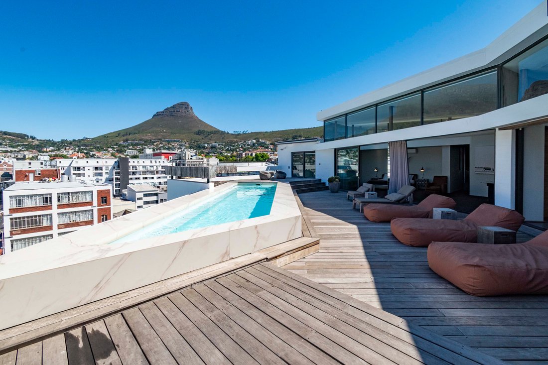 Apartment in Cape Town, Western Cape, South Africa 1 - 15691823