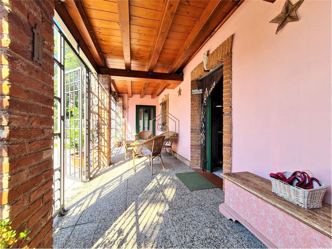 Villa in Rivoltella, Desenzano del Garda, Lombardy 3 - 15690224