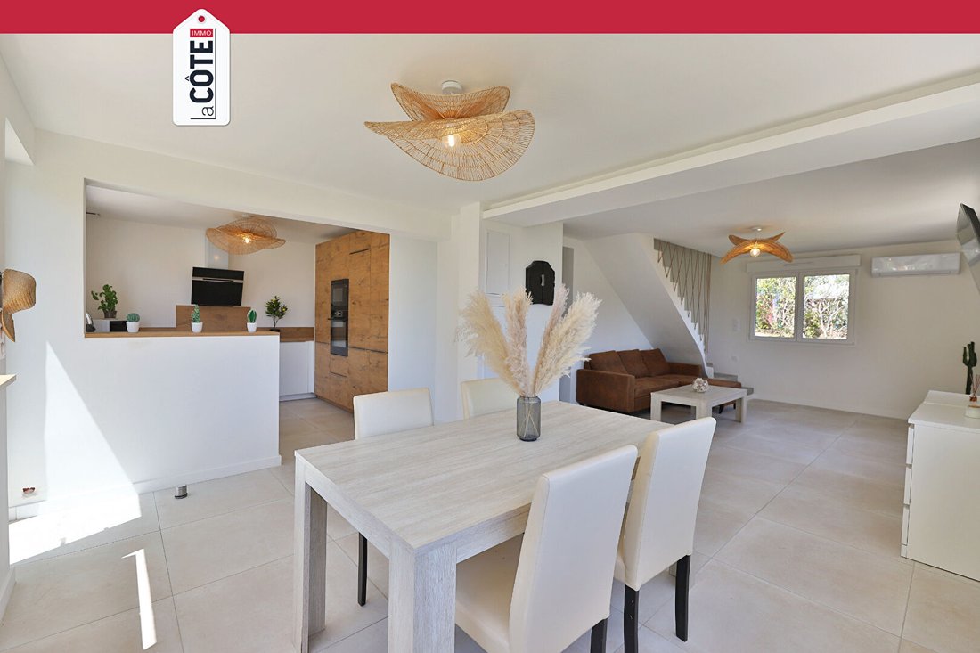 Villa in Le Rove, Provence-Alpes-Côte d'Azur, France 4 - 15691859