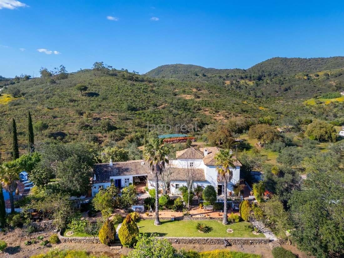 Villa in Loule (Sao Clemente), Algarve, Portugal 2 - 15688717