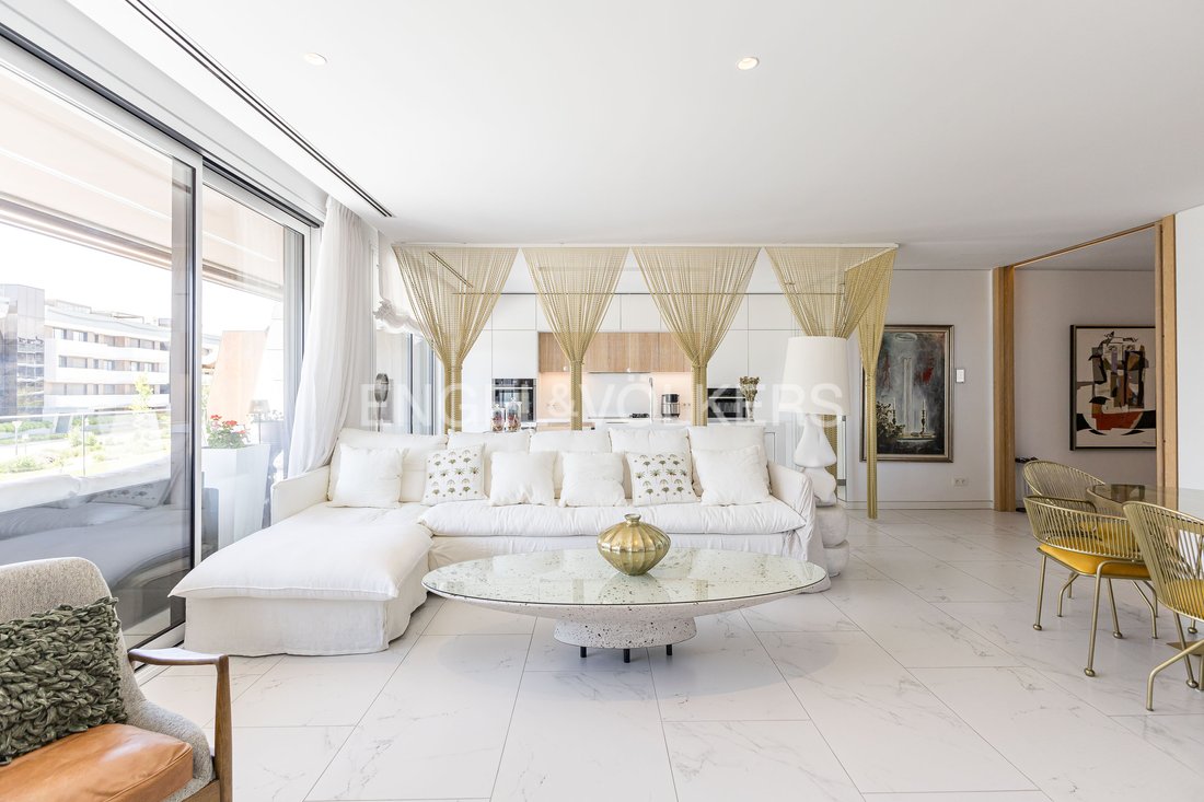 Apartment in Pozuelo de Alarcon, Comunidad de Madrid, Spain 4 - 15690481