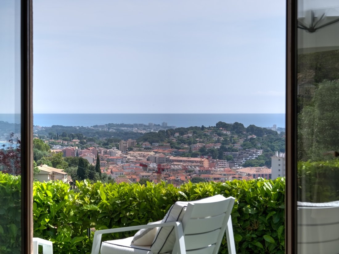 Haus in Saint Nicolas, Cannes, Frankreich 1 - 15691012
