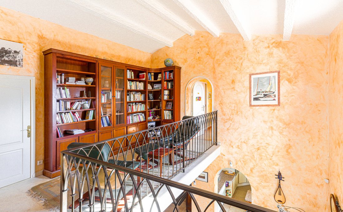 House in Nice, Provence-Alpes-Côte d'Azur, France 5 - 15690116