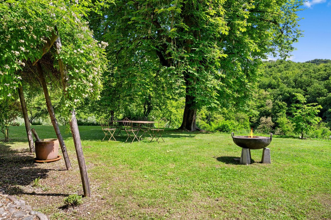 Estate in Odalengo Grande, Piedmont, Italy 4 - 15071166