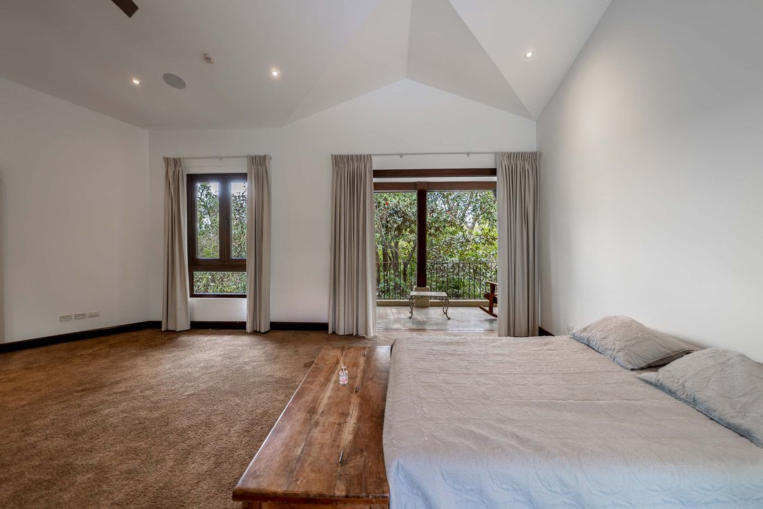 House in Escazu, San José Province, Costa Rica 3 - 15689540