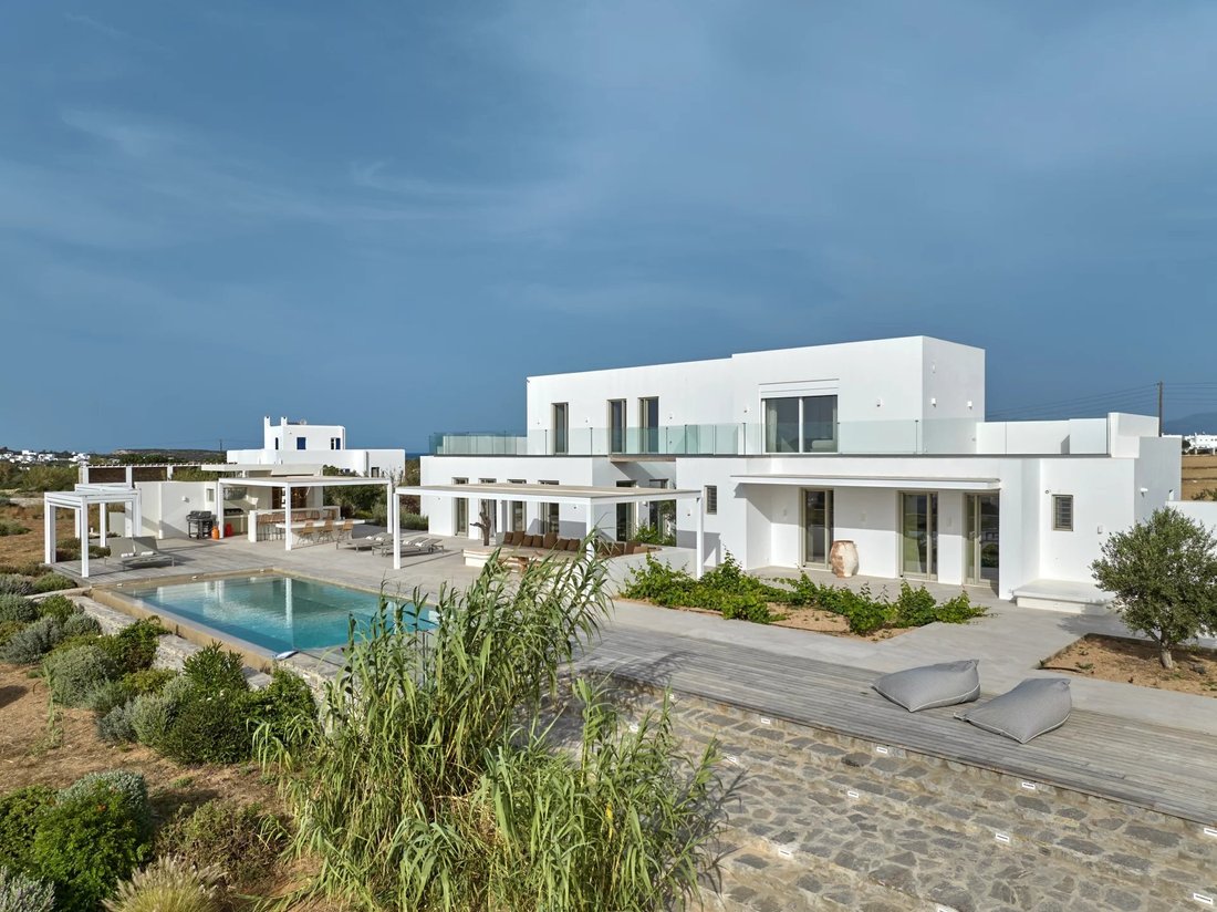Villa in Paros, Aegean, Greece 2 - 15689246