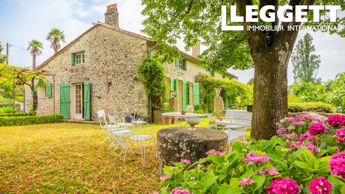 House in Saint-Sulpice-de-Faleyrens, Nouvelle-Aquitaine, France 2 - 15690705