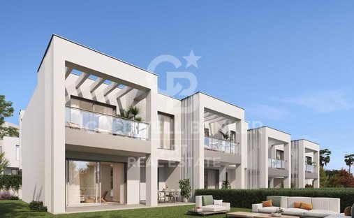 House in Elviria-Cabopino, Marbella, Spain 1