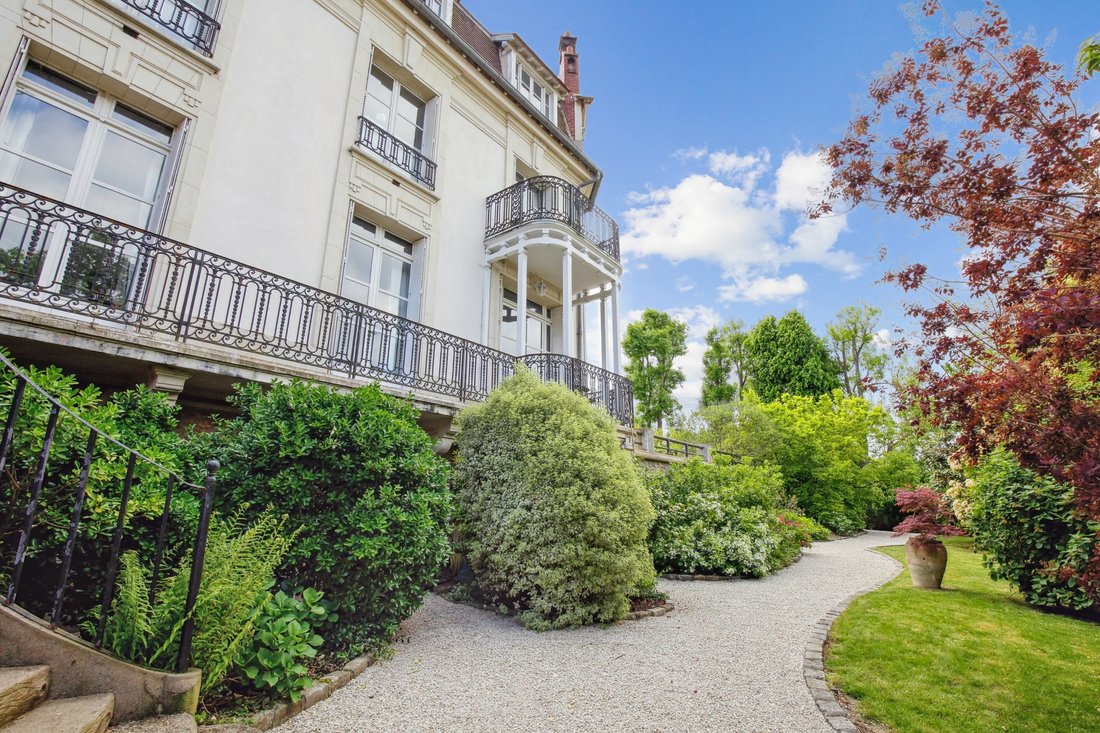 House in Orgeval, Ile-de-France, France 4 - 15690531
