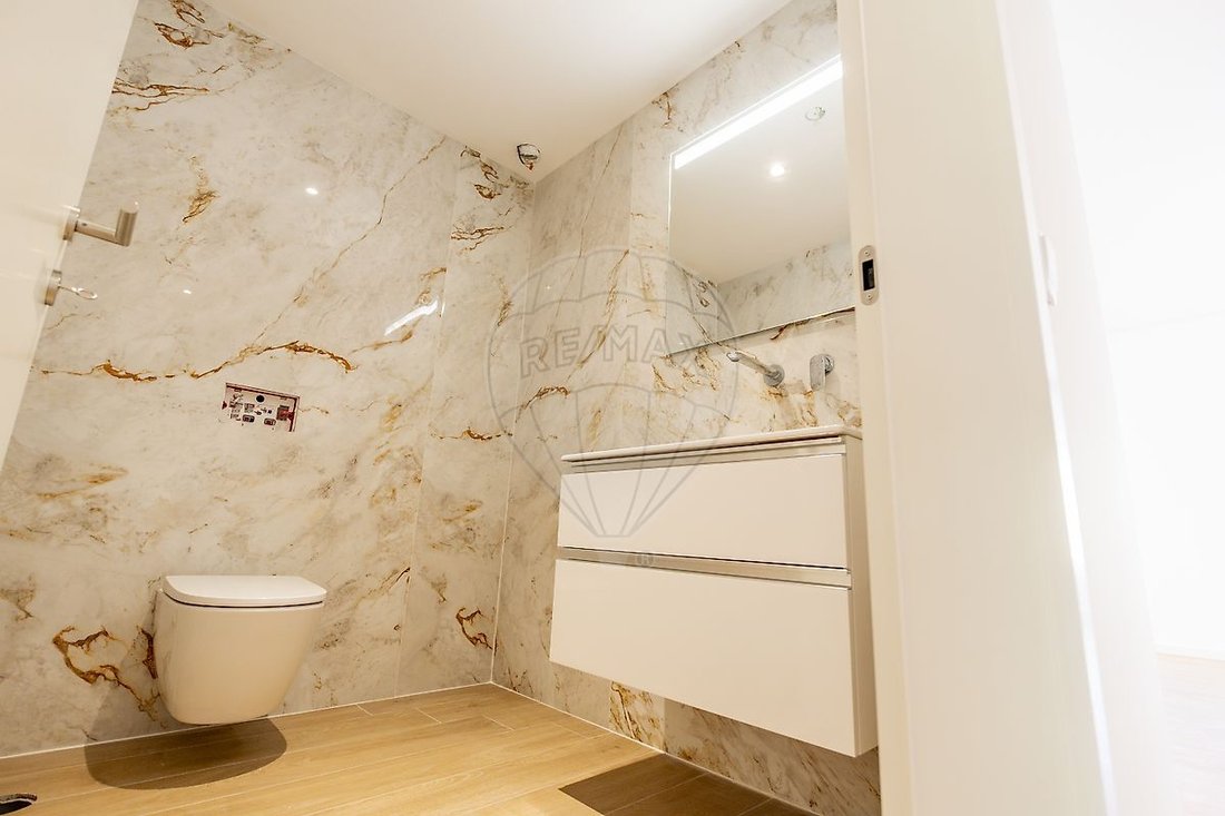 Appartement à São João da Madeira, Aveiro, Portugal 2 - 15692030