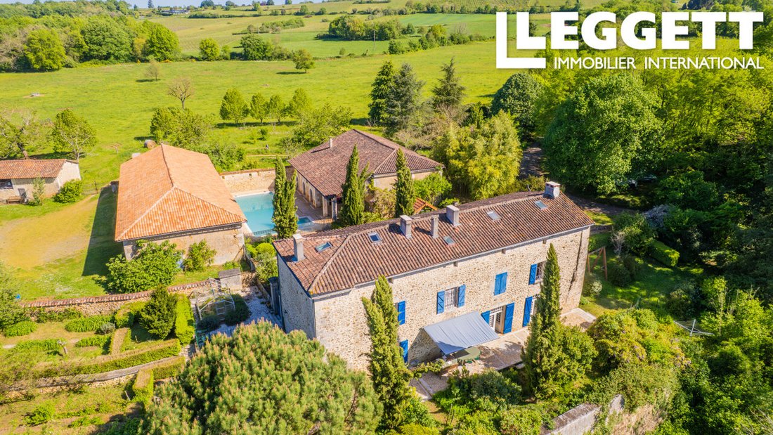 House in Vouthon, Nouvelle-Aquitaine, France 1 - 15207283