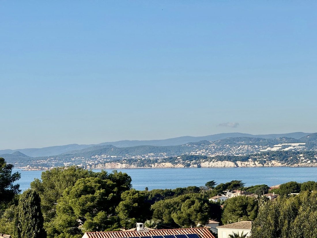 Villa in Le Fort, Six-Fours-les-Plages, France 3 - 15689959