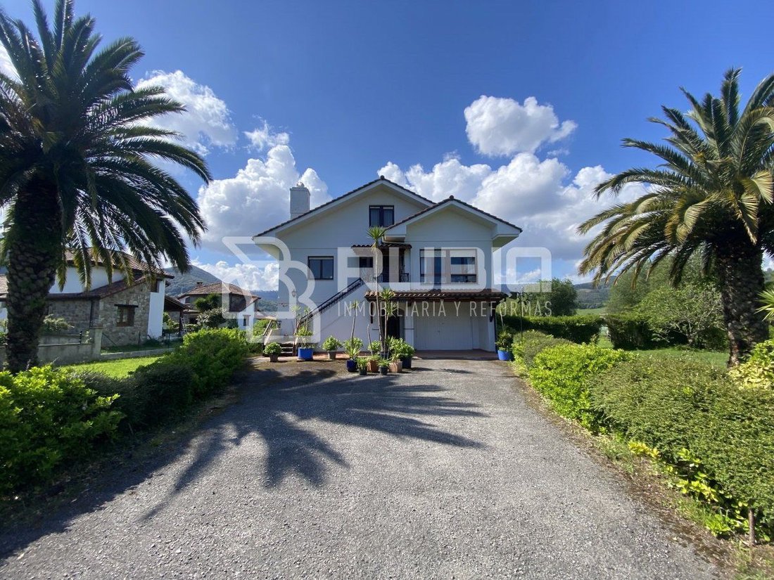 Estate in Liendo, Cantabria, Spain 1 - 15688893
