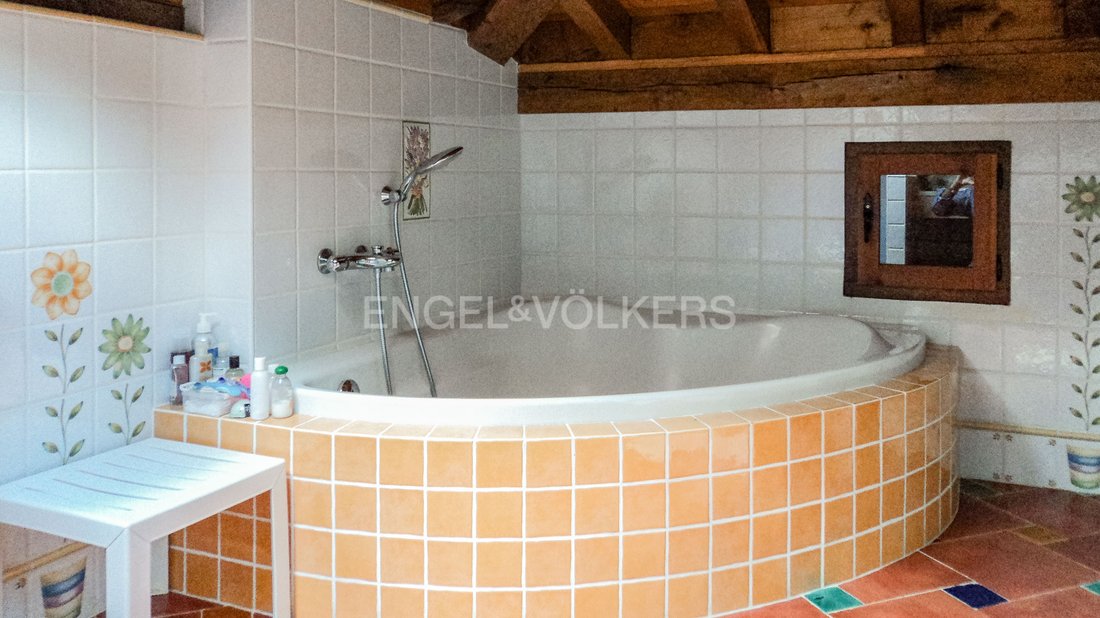 House in Santillana del Mar, Cantabria, Spain 4 - 15690611