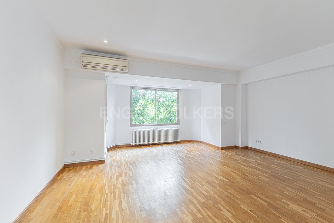 Apartment in Eixample, Barcelona, Spain 5 - 15690400