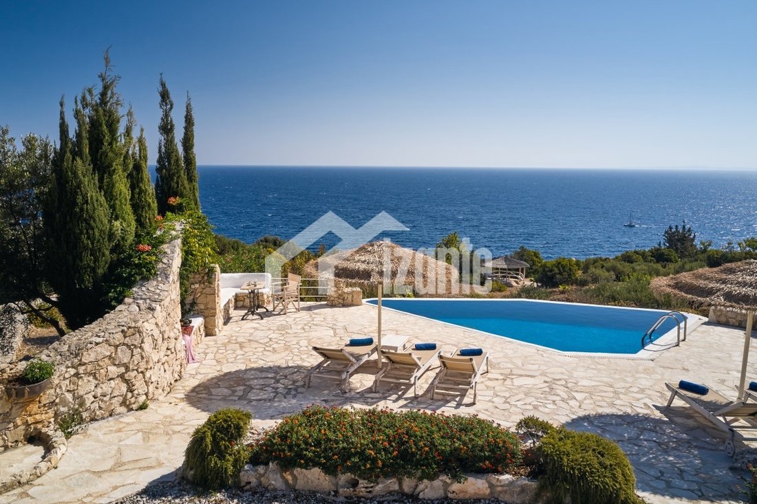 Villa in Bolimon, Elaties, Greece 2 - 15688581