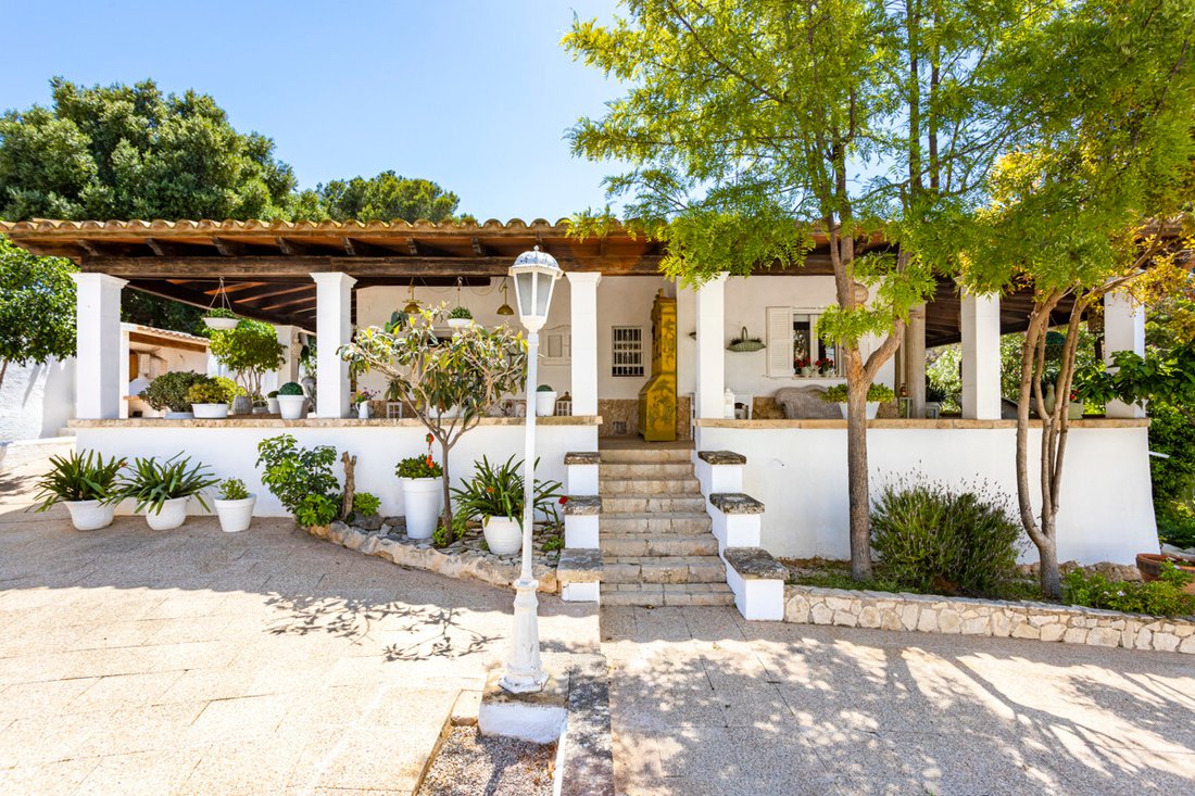 Villa in Calvia, Balearic Islands, Spain 2 - 15689290