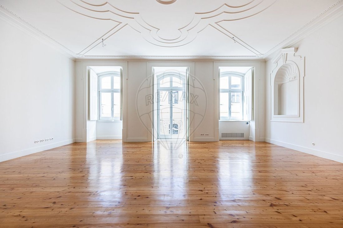 Apartment in Estrela, Lisbon, Portugal 1 - 15692082
