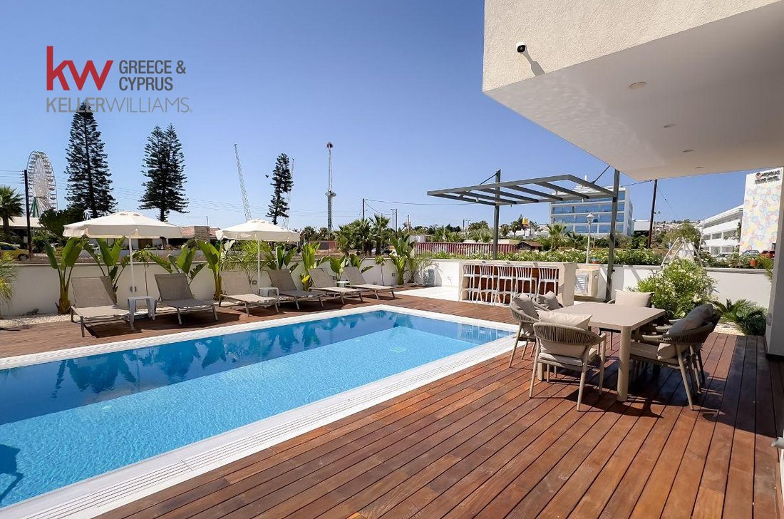 Villa in Ayia Napa, Cyprus 2 - 15688631
