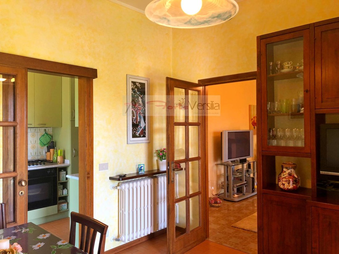 Villa in Caranna-Vaiana, Forte dei Marmi, Tuscany 2 - 15690505