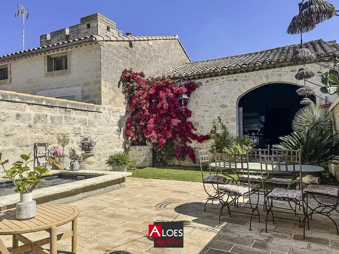 House in Centre Ville, Aigues-Mortes, France 1 - 15689005